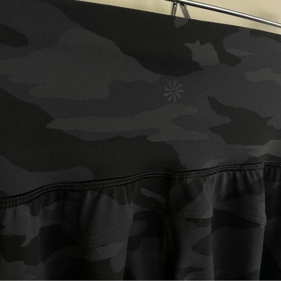 Athleta Salutation‎ Camo Jogger Black - Picture 10 of 13
